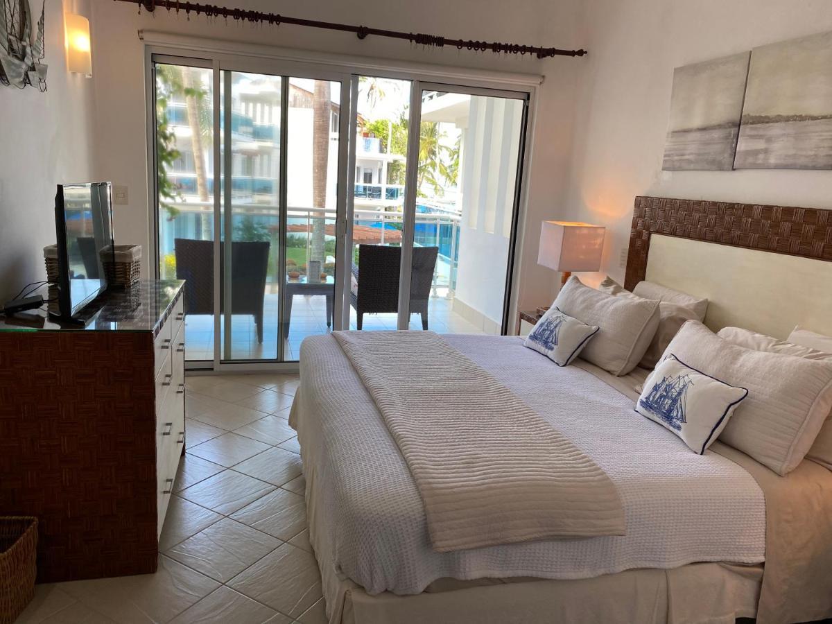 Palmeraie Terrenas Beach Apartamento ลาสแตร์เรนาส ภายนอก รูปภาพ